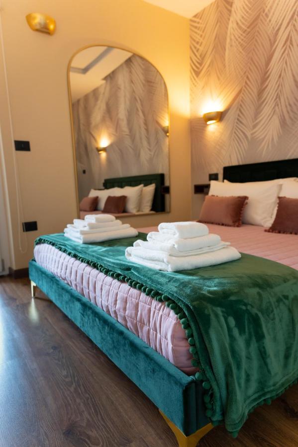 5 Sensi - Vasca Idromassaggio, Terrazzo, Fibra Ultraveloce, Parcheggio Coperto Su Richiesta Hotel Cosenza Eksteriør billede